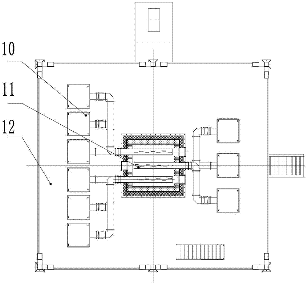 A microwave pulverized coal pyrolysis and carbonization furnace