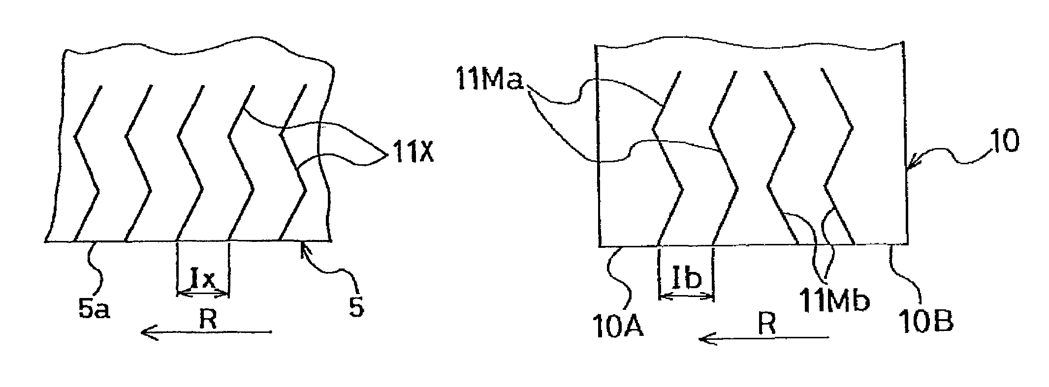 Pneumatic tire having tread provided with three-dimensionally shaped sipes