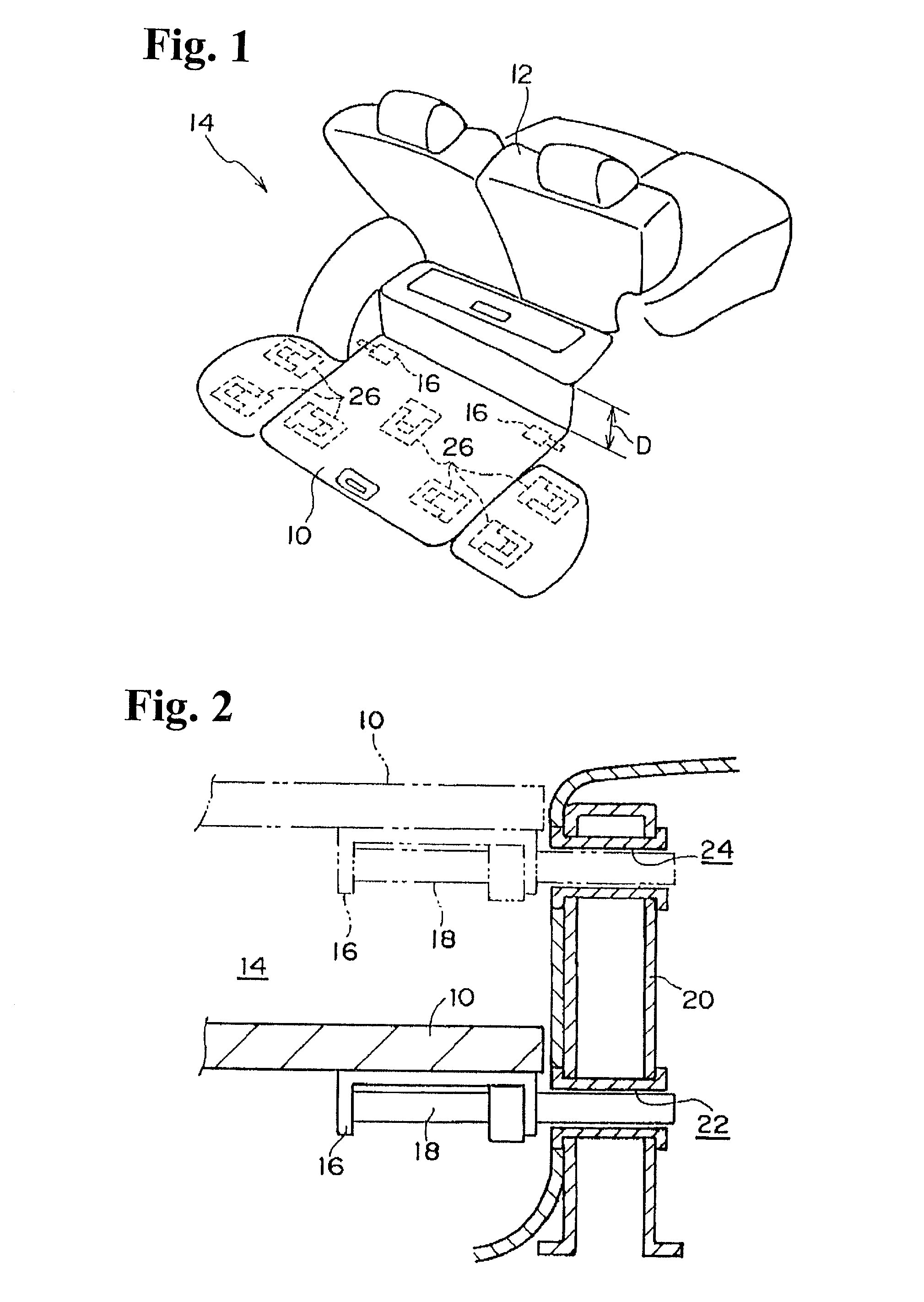 Holding mechanism of rotating member