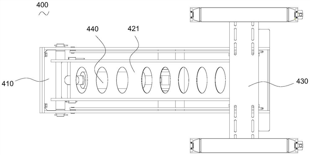 Reinforcement cage supporting device and reinforcement cage seam welder