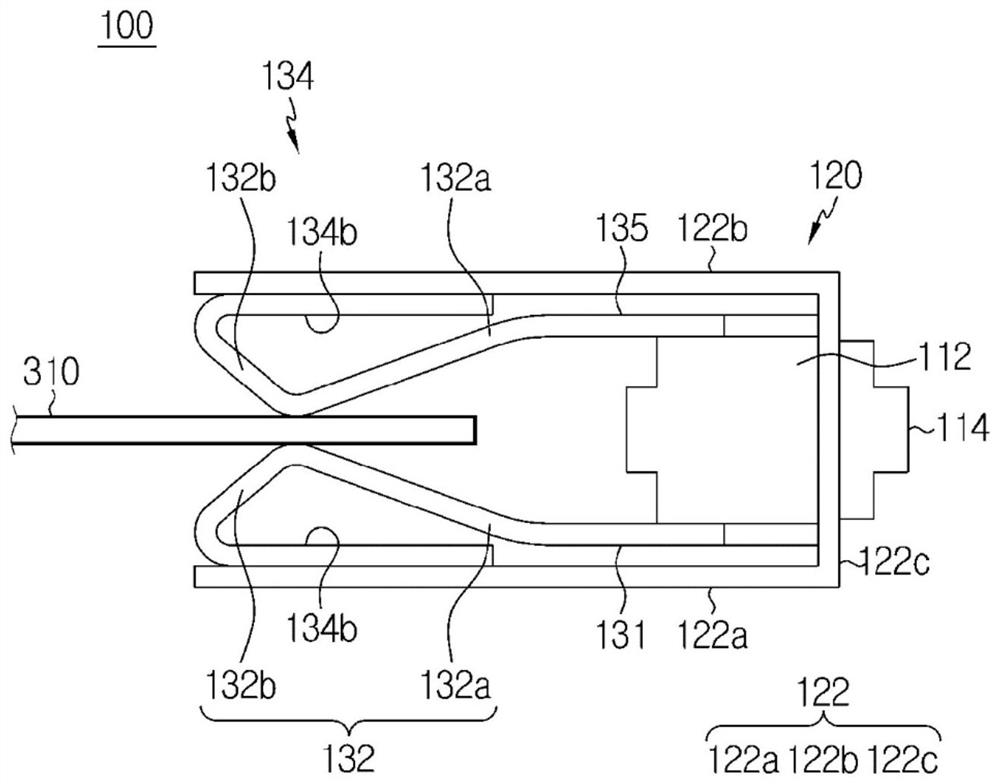 Connector, battery management unit, and battery pack