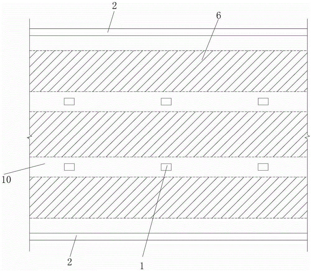 Bottom plate structure with rock foundation, of underground structure