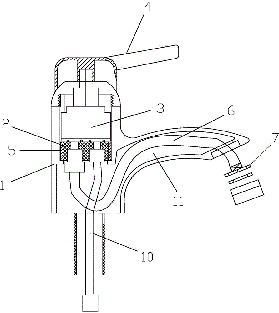 Simple durable hygienic faucet