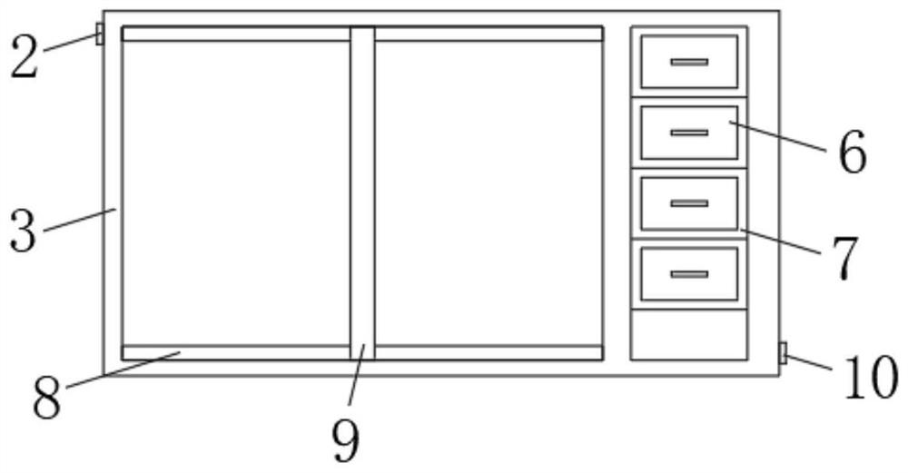 Adjustable cupboard