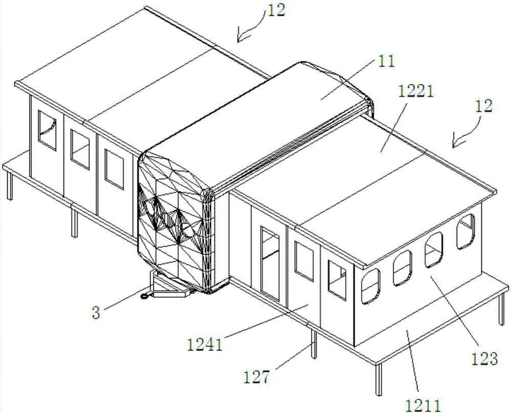 Pull type motor caravan with interior space expandable