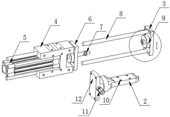 Pushing device for scalper sieve tray