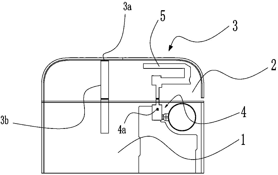 Multi-band antenna based on mobile phone metal frame