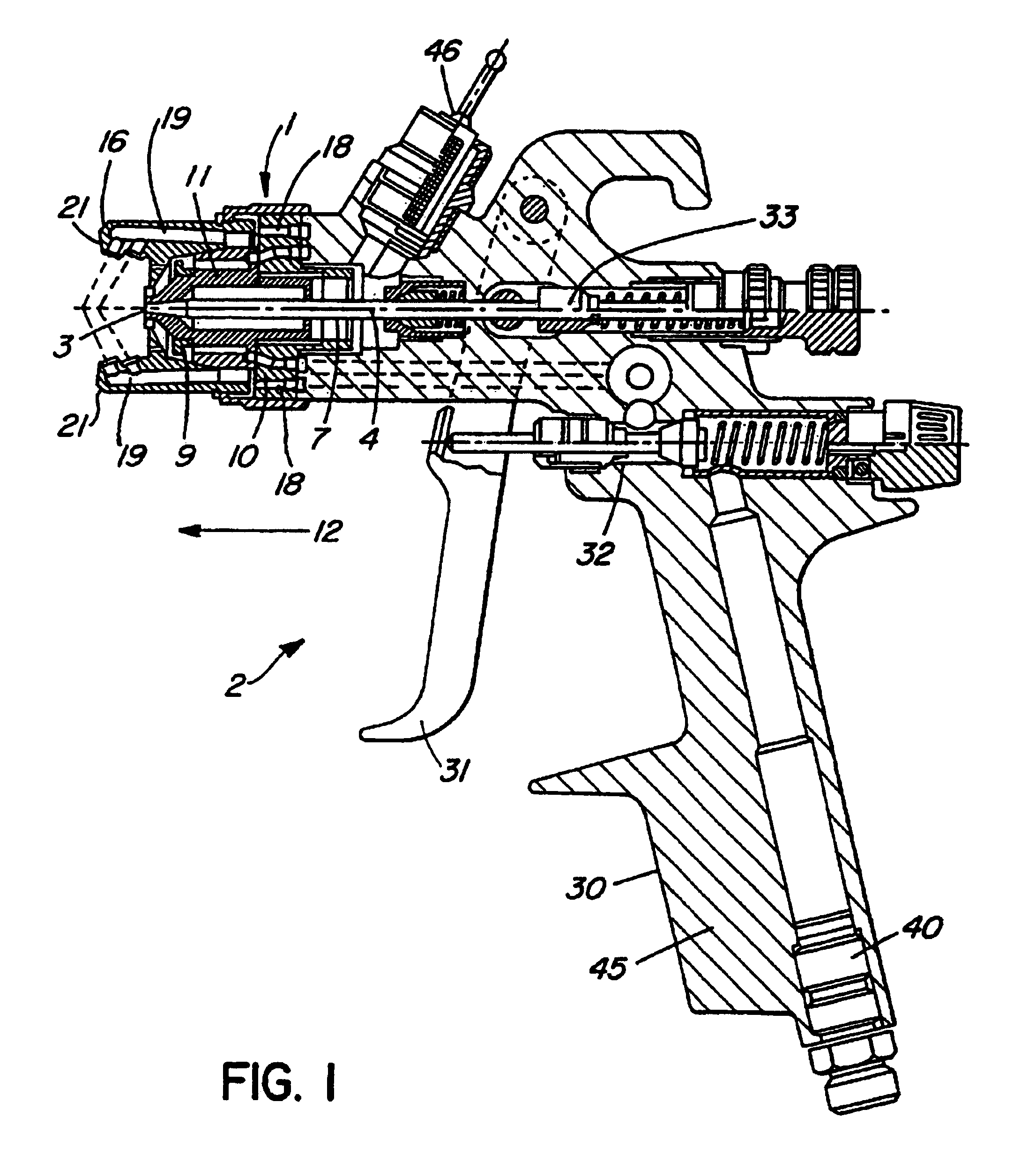 Nozzle arrangement for a paint spray gun