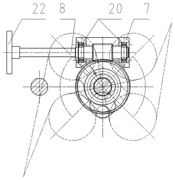 Wrap angle adjustable fabric expanding device with cloth length compensation function