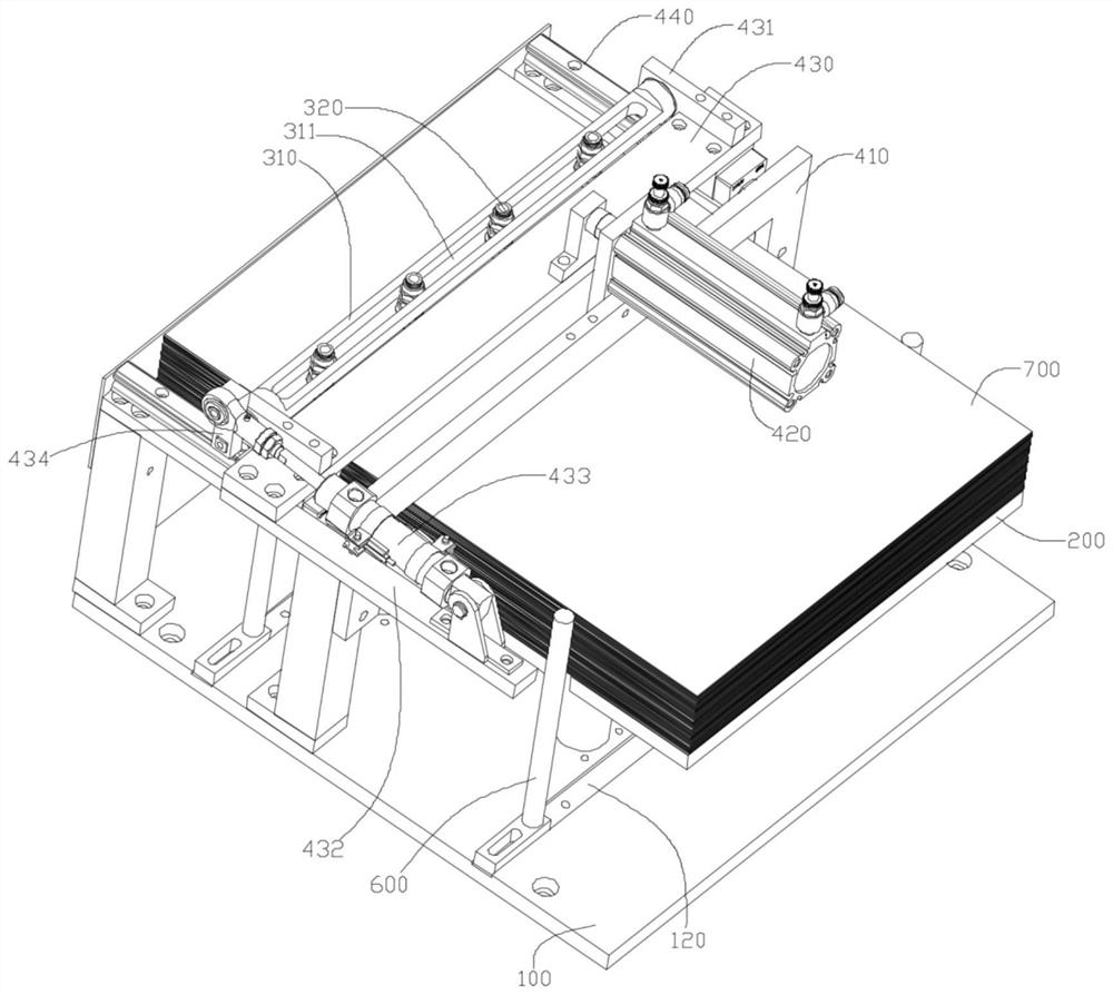 Paper feeding structure for bearing packaging machine