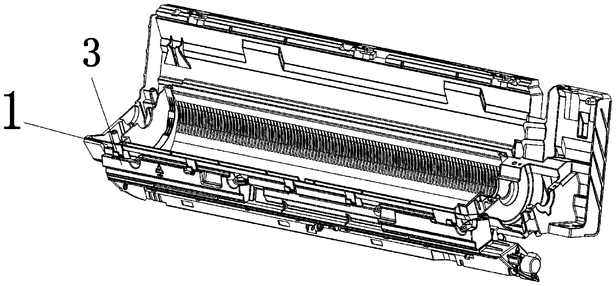 Self-seal heat-preservation-layer-free outer side cavity structure for water pan and air conditioner with self-seal heat-preservation-layer-free outer side cavity structure