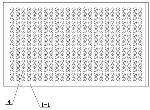 Wood powder conveying hopper and feeding system for wood plastic composite sheet material production