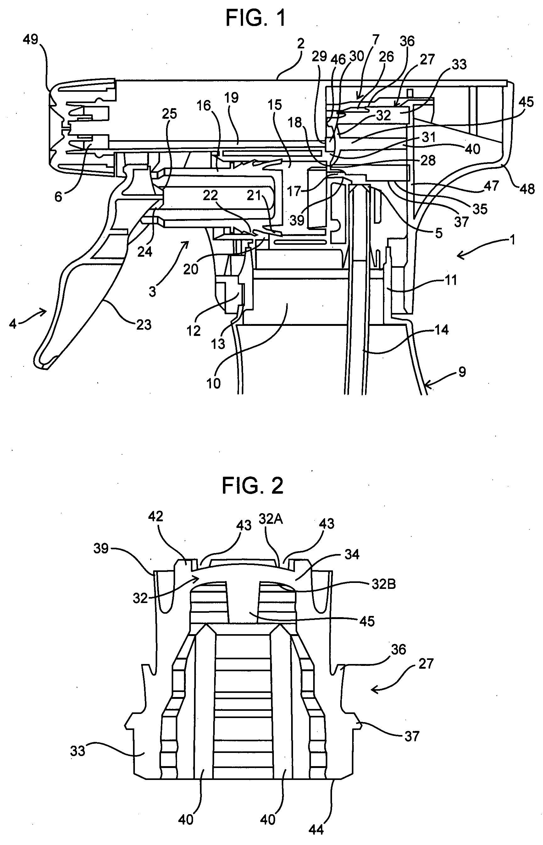 Precompression system for a liquid dispensing device and method of assembling such precompressed system