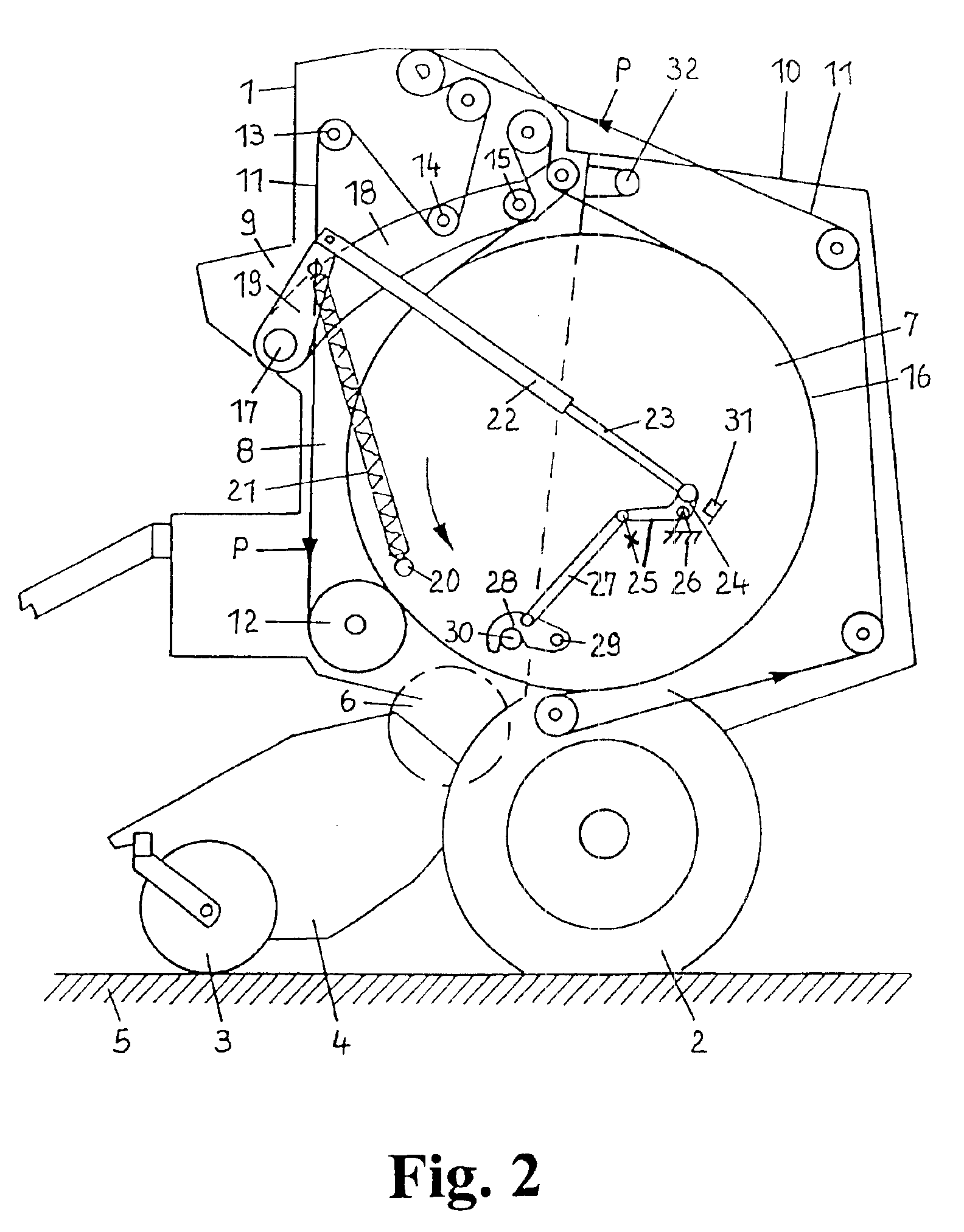 Actuating mechanism for the functional elements in a round baler