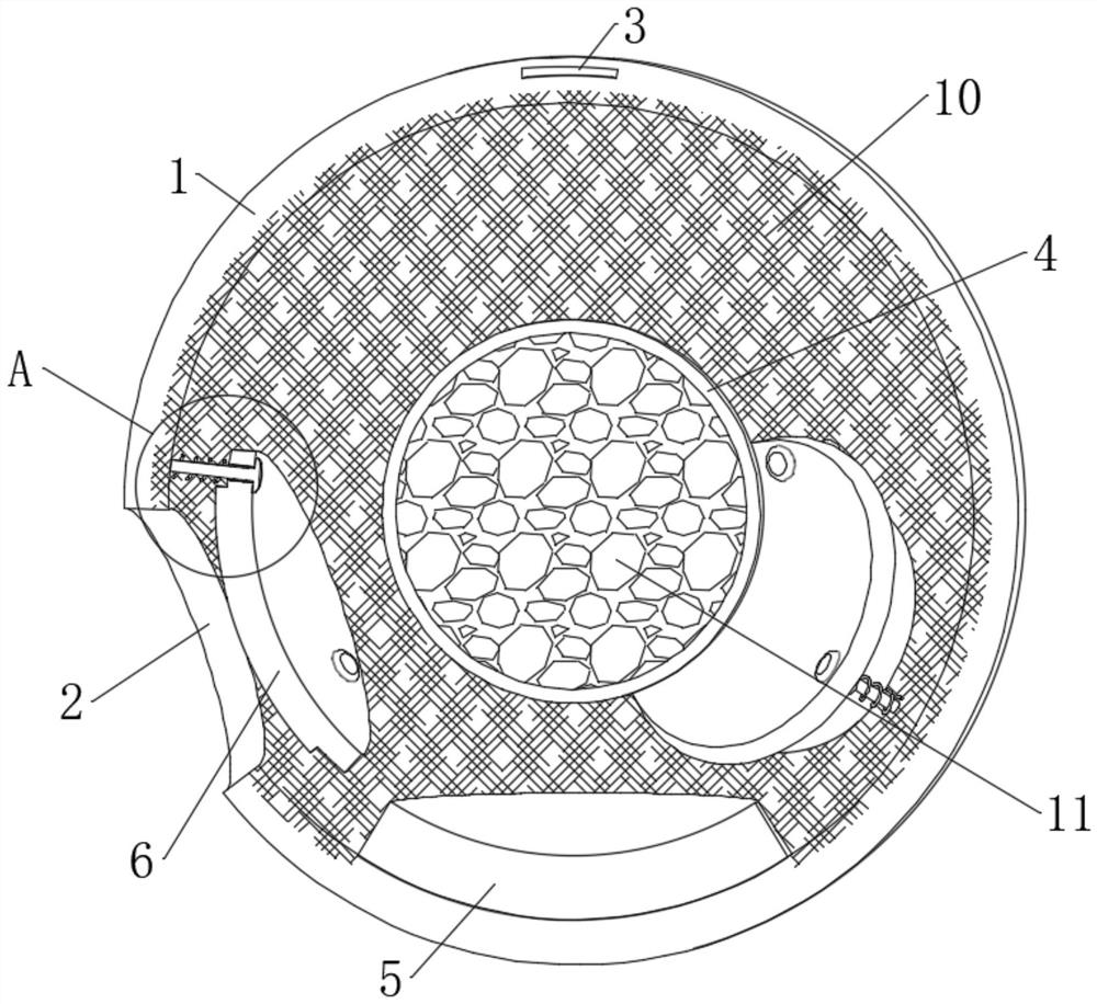 Self-cleaning sphere for cleaning marine oil pollution