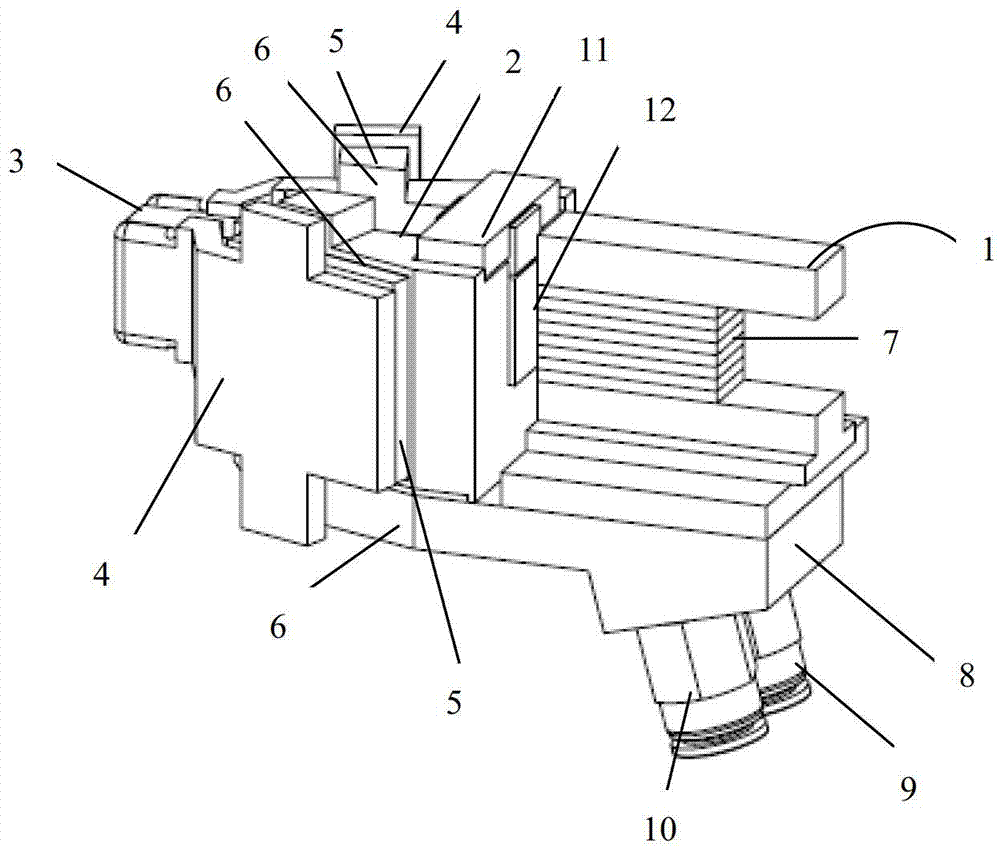 Two-side refrigerating type semiconductor laser system for medical cosmetology