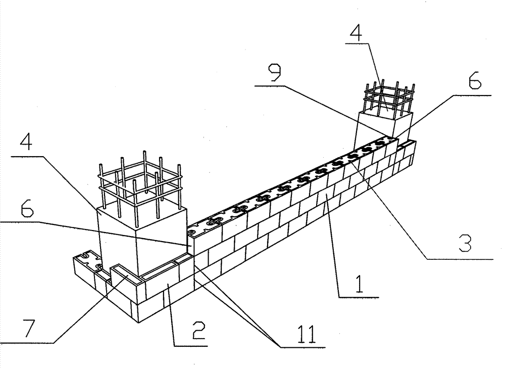 Half-externally-surrounded building type cast-in-place wall self heat-insulation system combined with heat insulation and preservation coatings