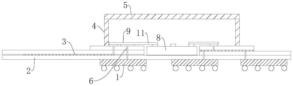 Airtight packaging structure and method for microwave and millimeter wave chip with BGA interface