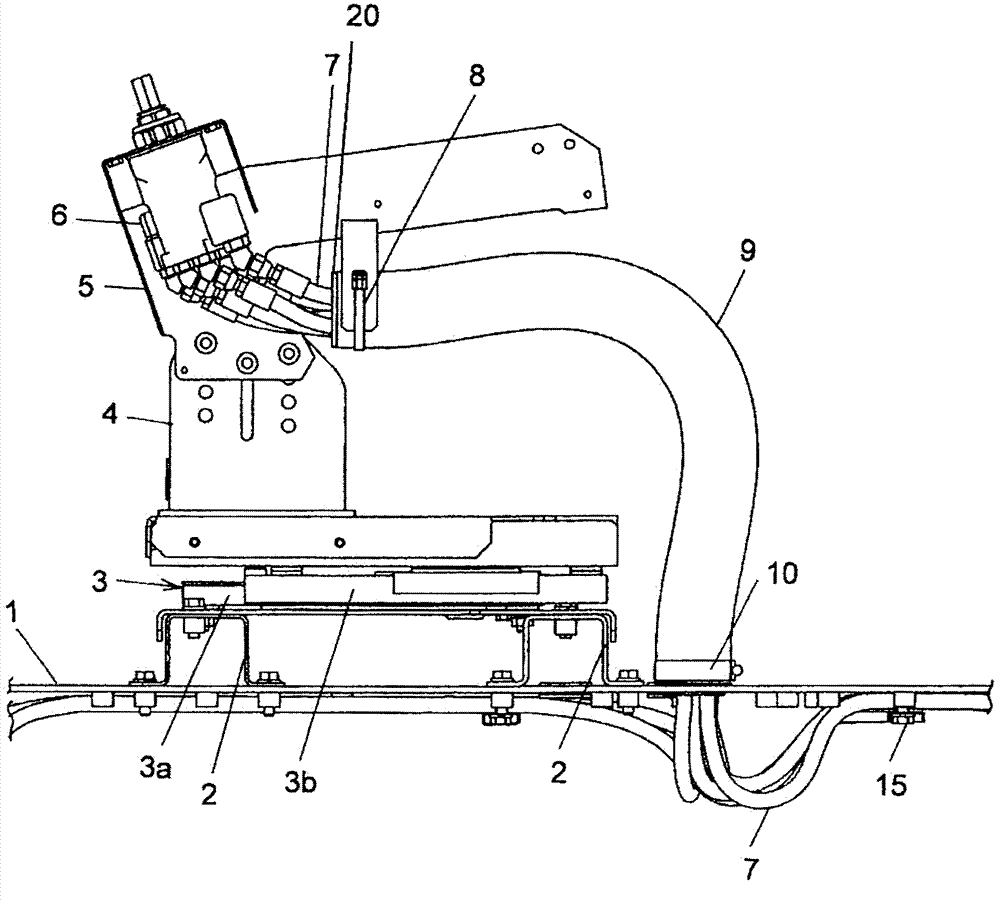 Hydraulic pipe protection structure of construction machinery