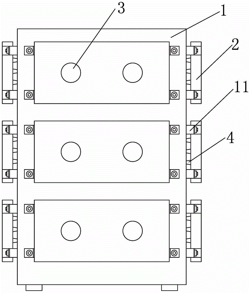 Communication cabinet with good ventilating and dust-removing effects