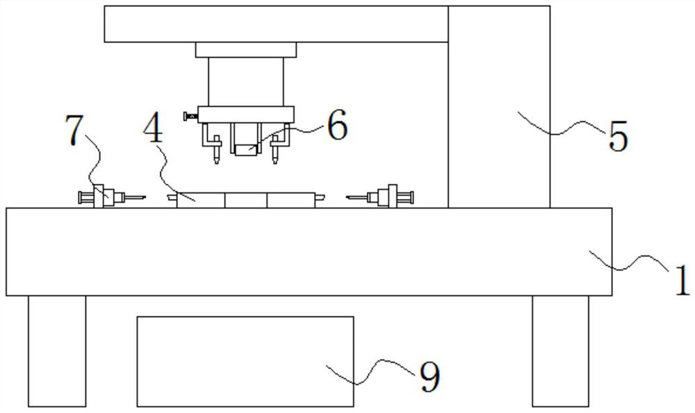 Automatic welding device for spot welding of gas discharge tube