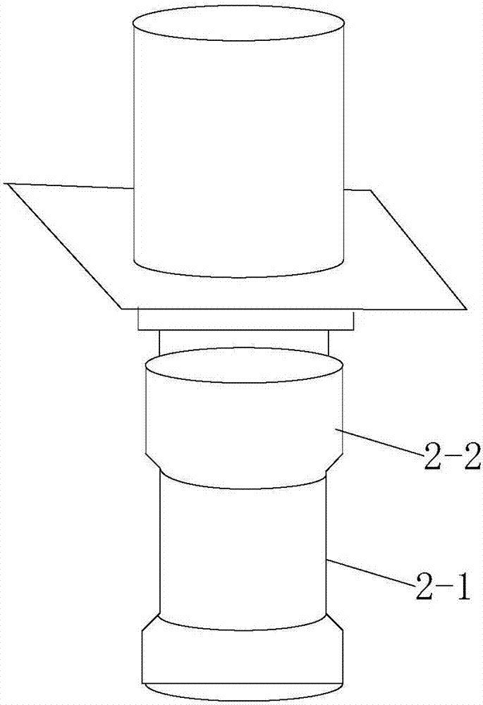 Automatic soup feeding system controlled by casting servo