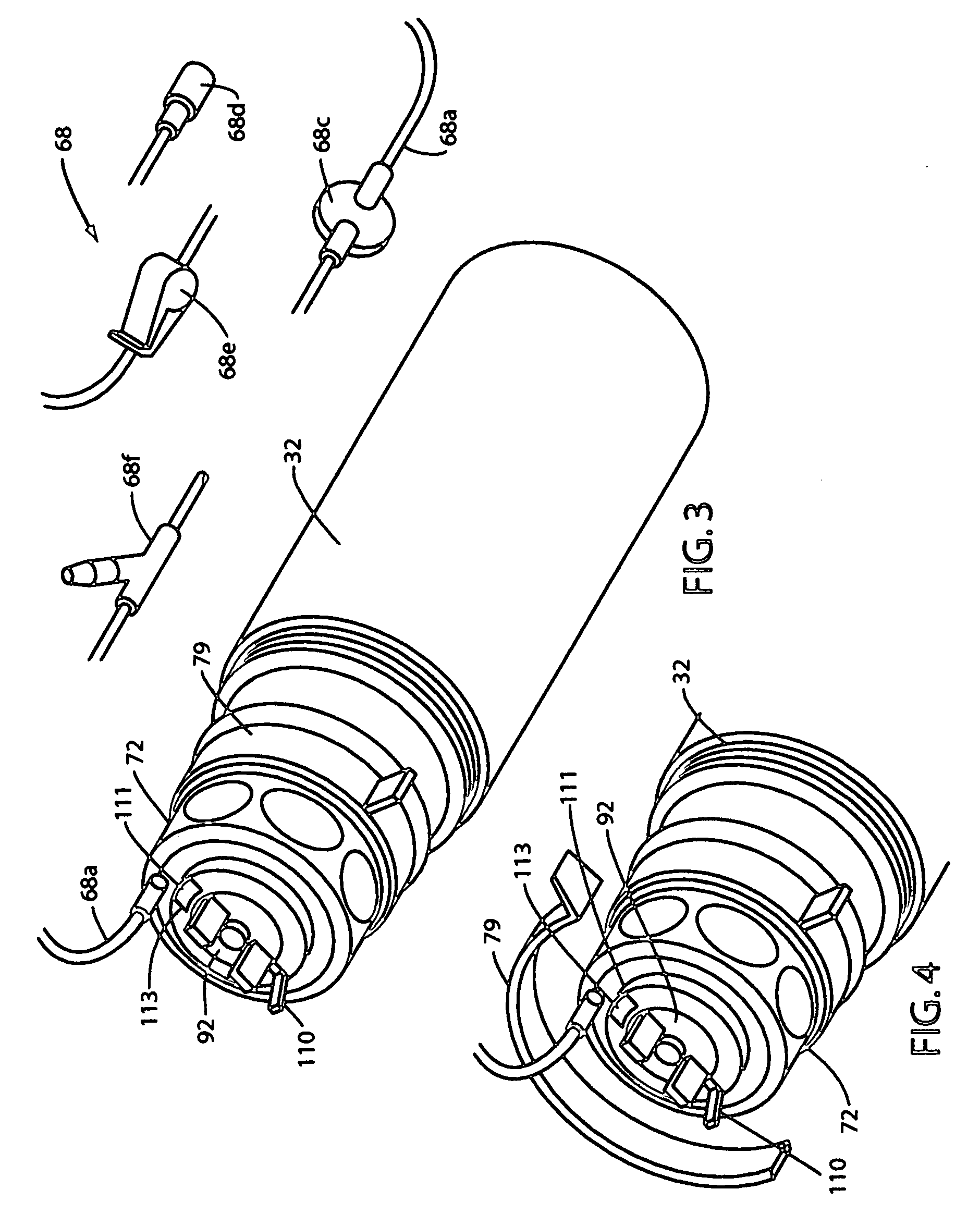 Fluid dispenser with uniformly collapsible reservoir