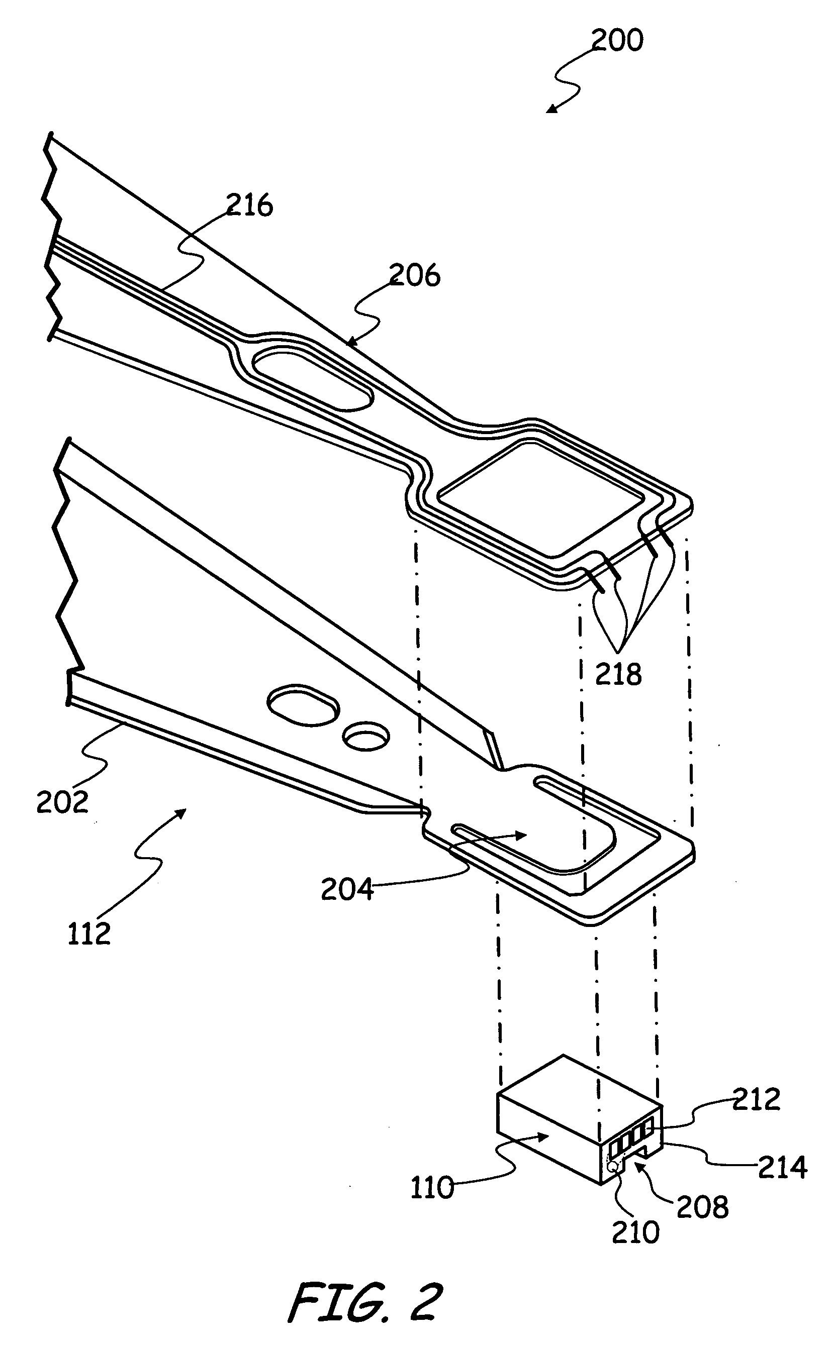 Head gimbal assembly to reduce slider distortion due to thermal stress