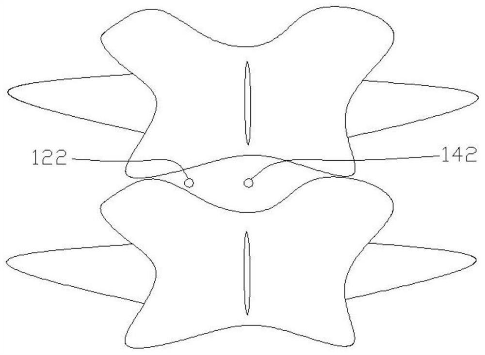 Spinal cord half-cutting device and half-cutting method for manufacturing animal spinal cord injury model