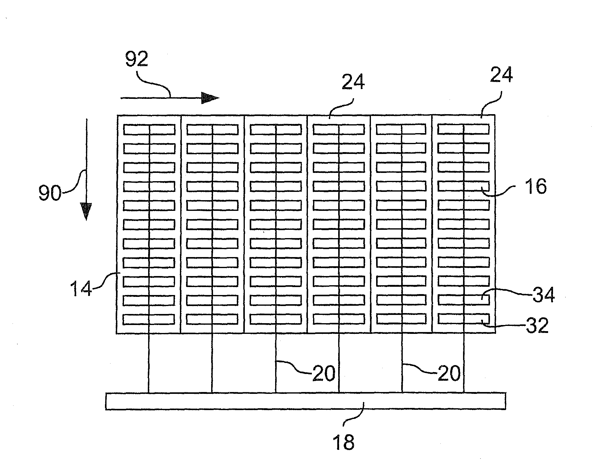 Antenna apparatus and method for electronically pivoting a radar beam