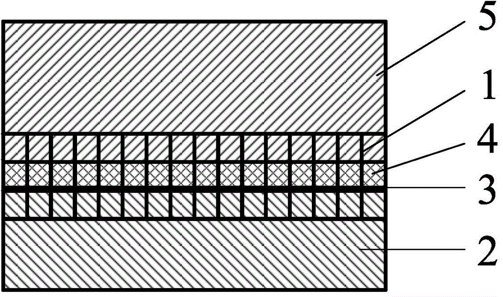 A bridge deck structure with an ice-melting functional layer and its ice-melting method