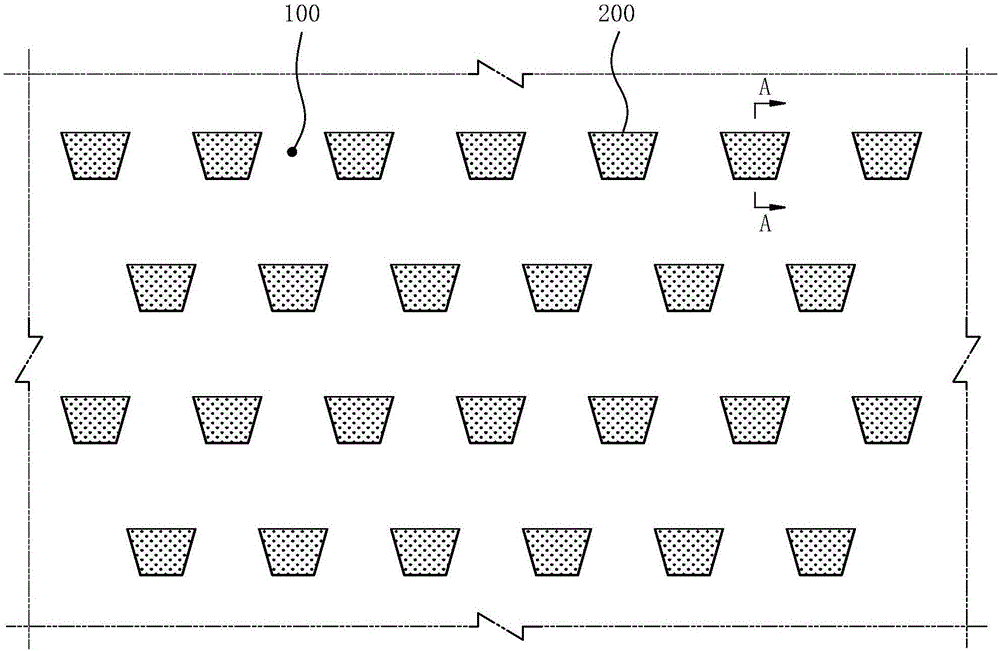 Ecological slope protection structure for high and steep spray-sowing side slope in arid area