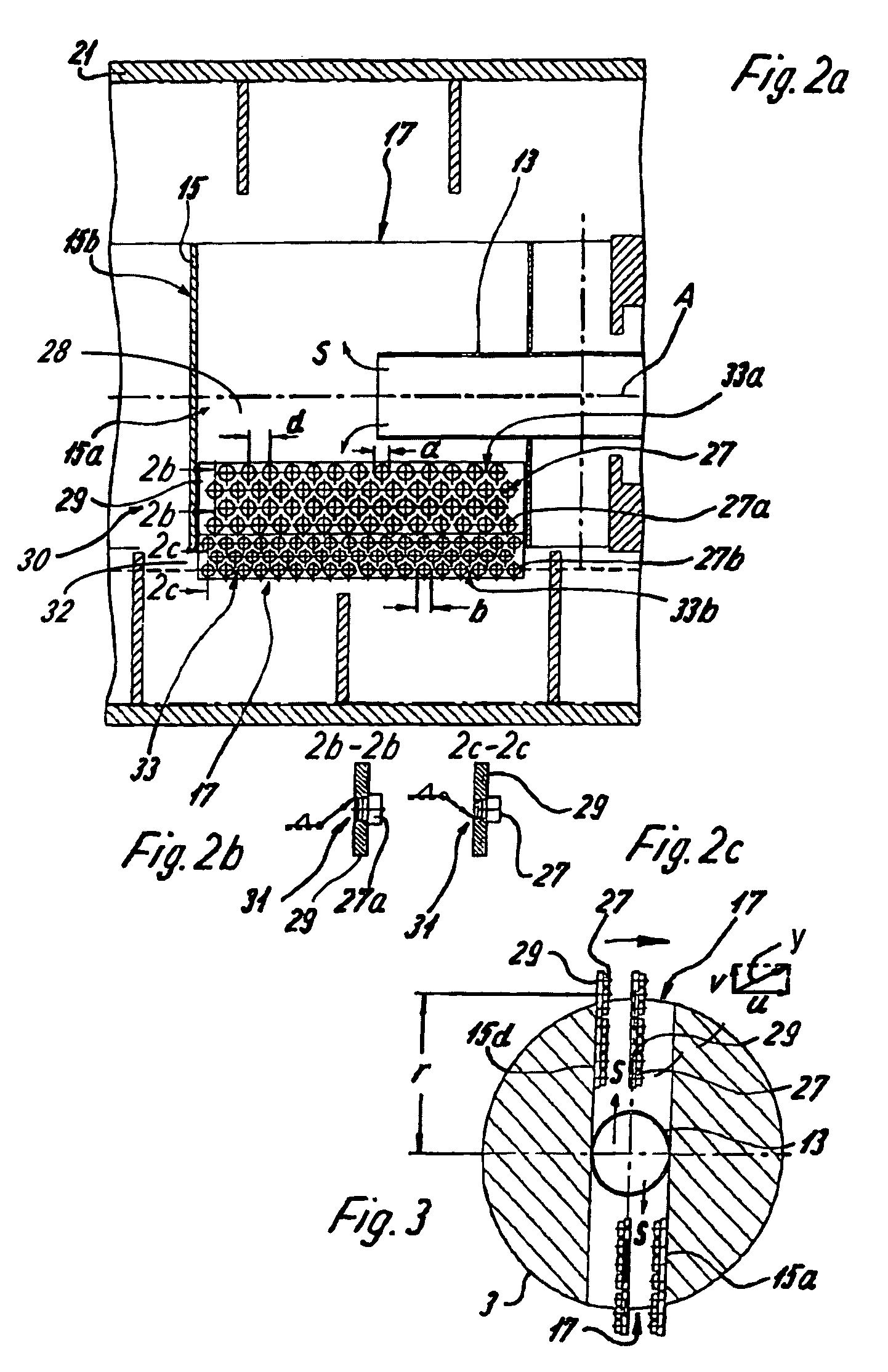 Solid bowl screw centrifuge comprising a distributor