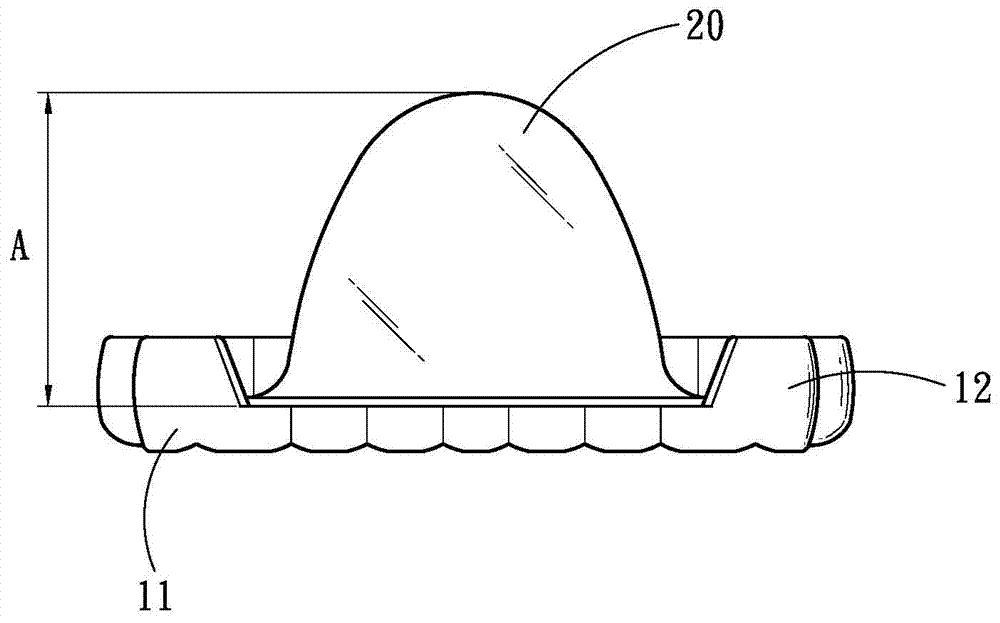 Air flow interference type stuffy nose relieving snore-ceasing device