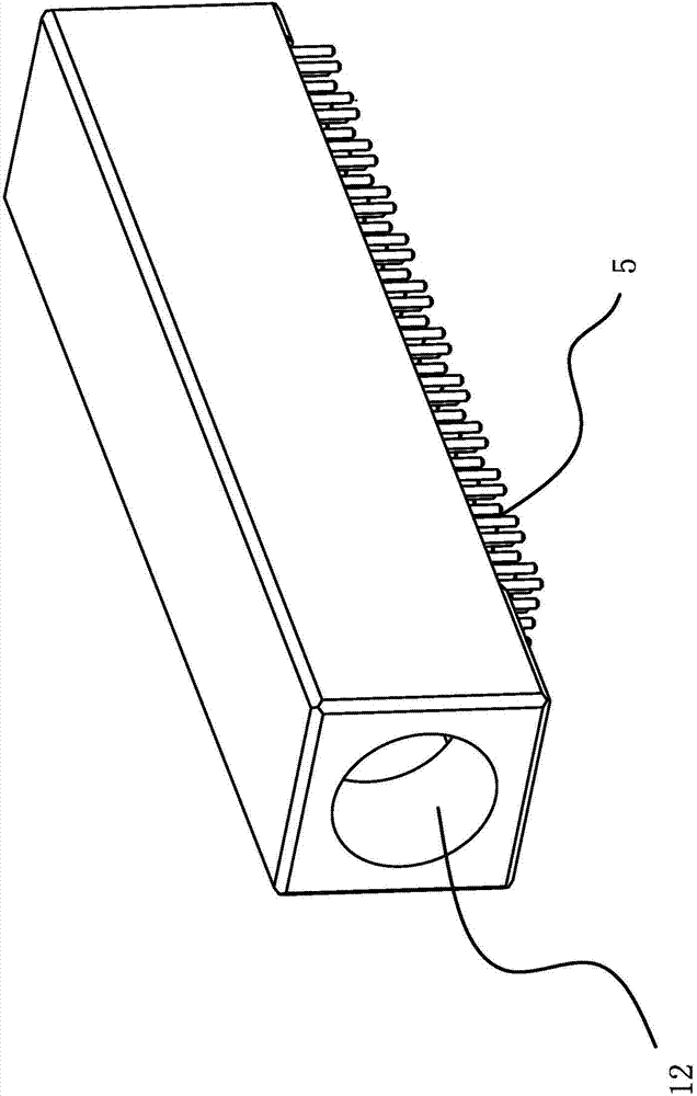 Scrap iron cleaning device