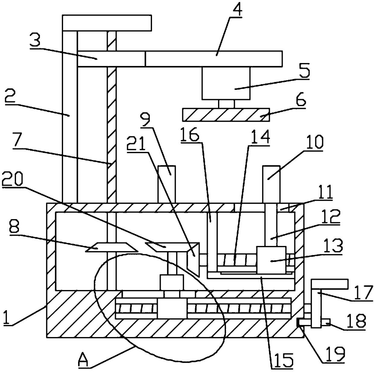 Grinding device for processing automobile parts