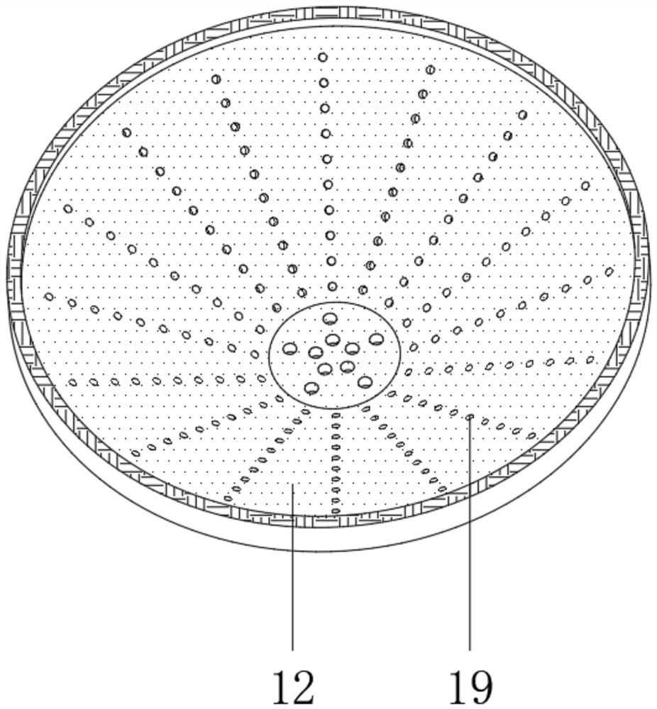 Efficient asphalt melting device for road construction