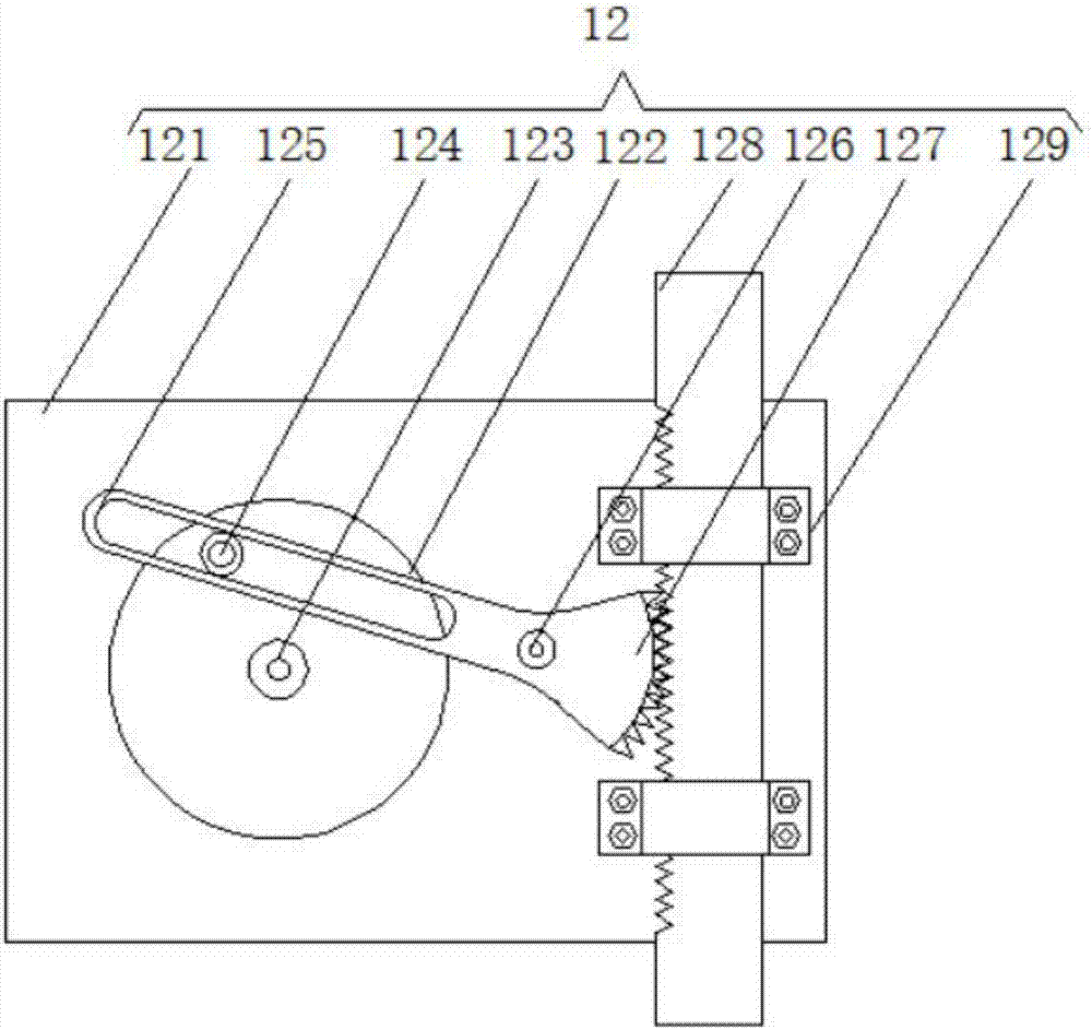 Plate cutting device used for computer manufacturing