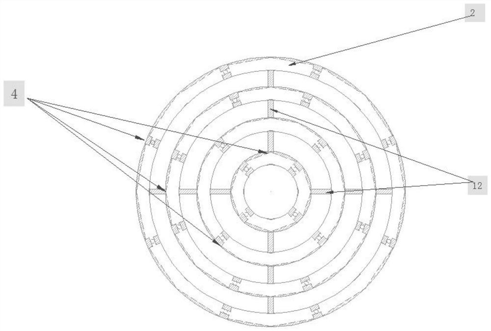 A space station cell culture bottle and auxiliary device