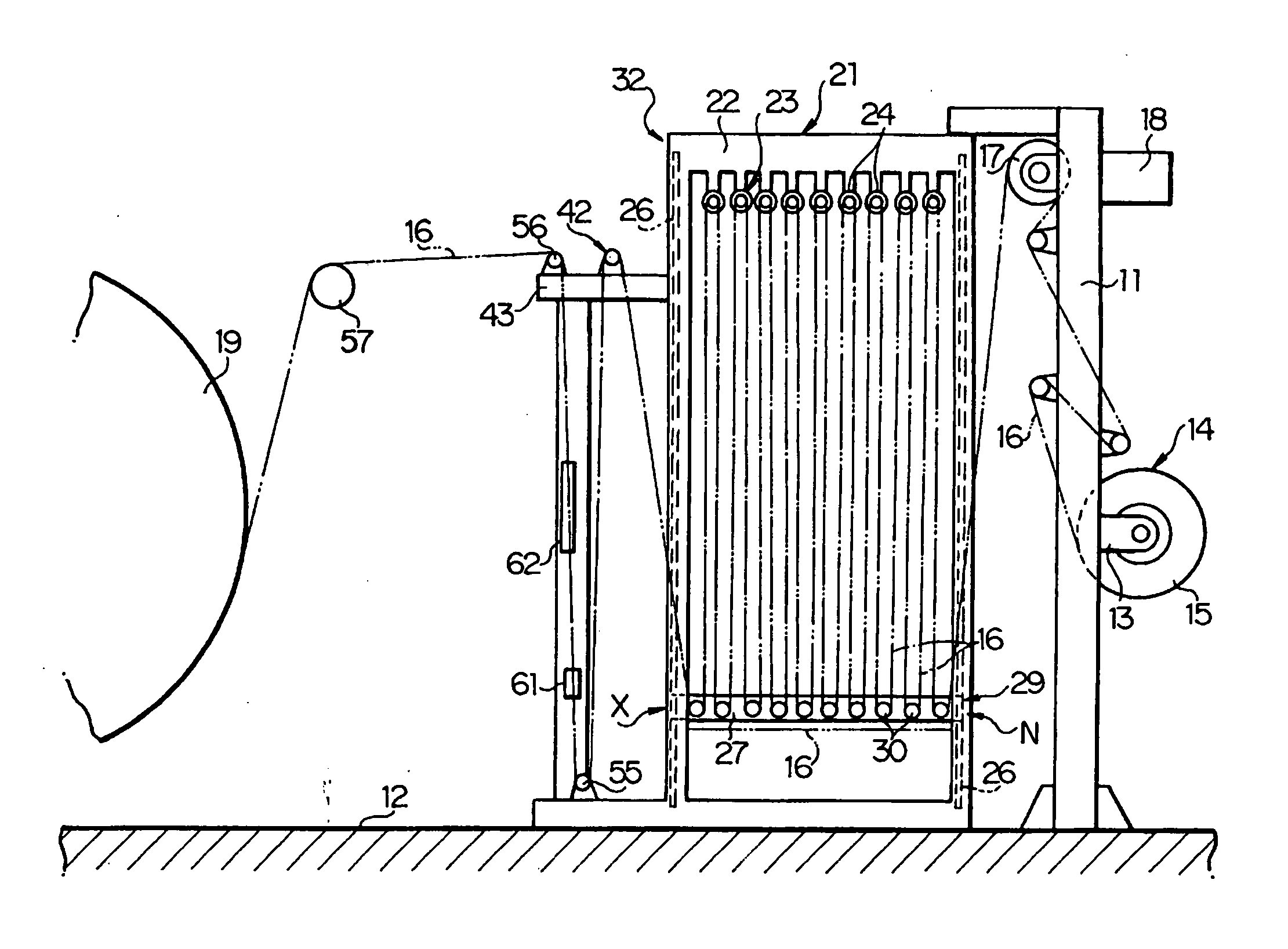 Method and device for temporarily storing linear body