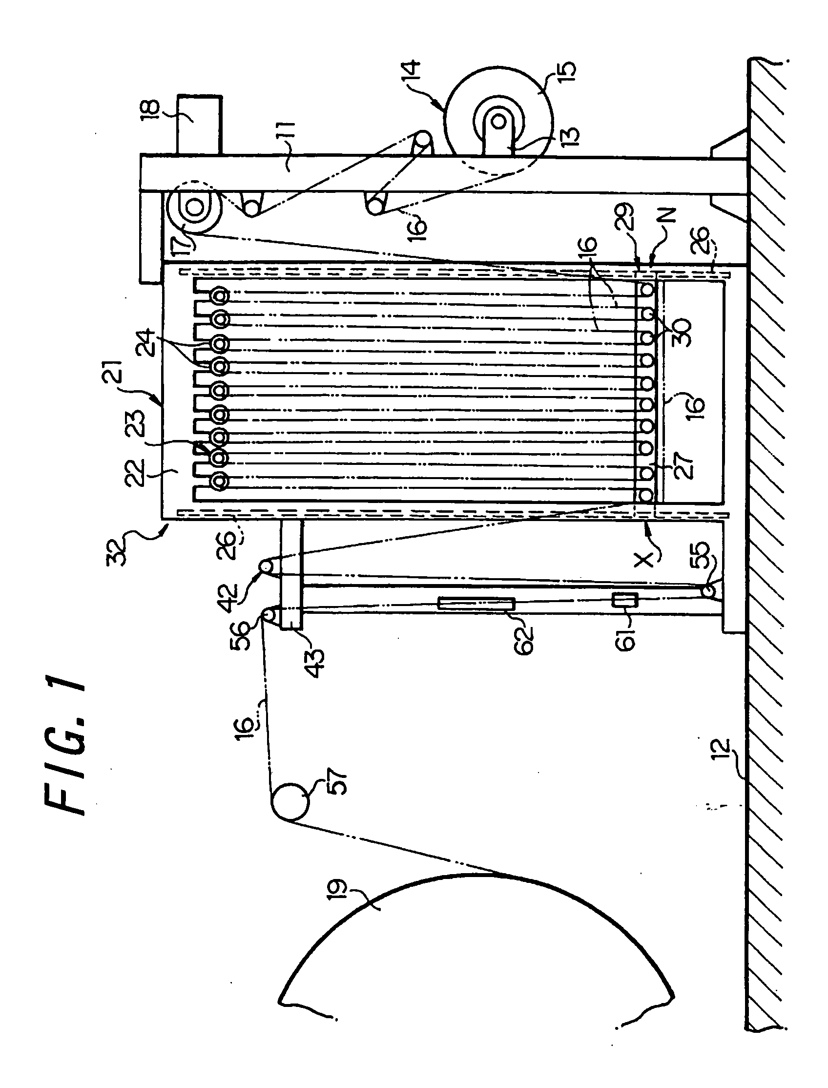 Method and device for temporarily storing linear body