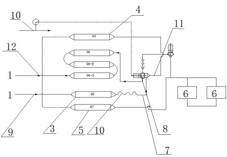 Circulating device for enhancing sterilizing effect of tube array type juice sterilizing and filling machine