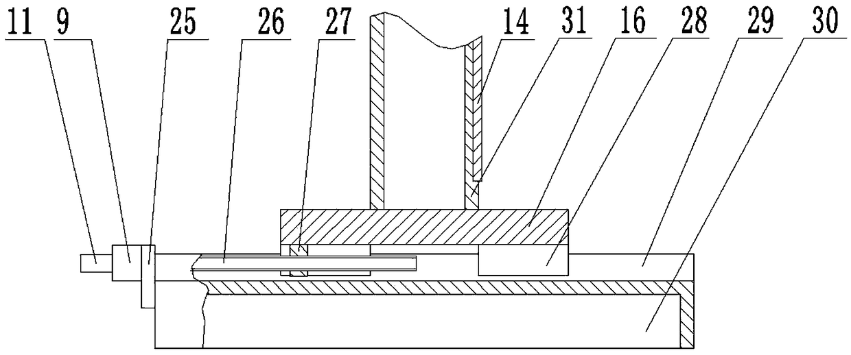 Automatic assembling machine for power compartment