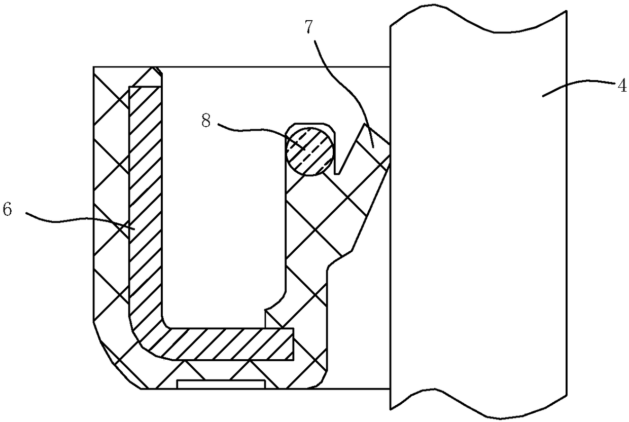 Shaft sealing assembly with large eccentricity resistance and low frictional resistance for gearbox