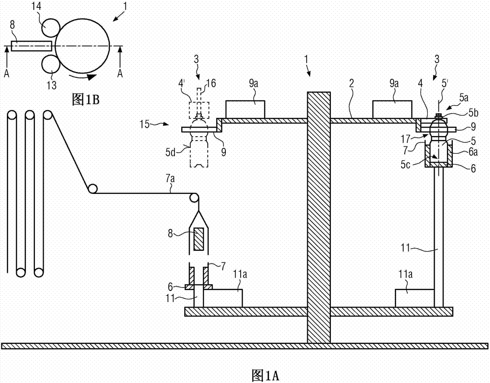 Device and method for labeling containers with label sleeves