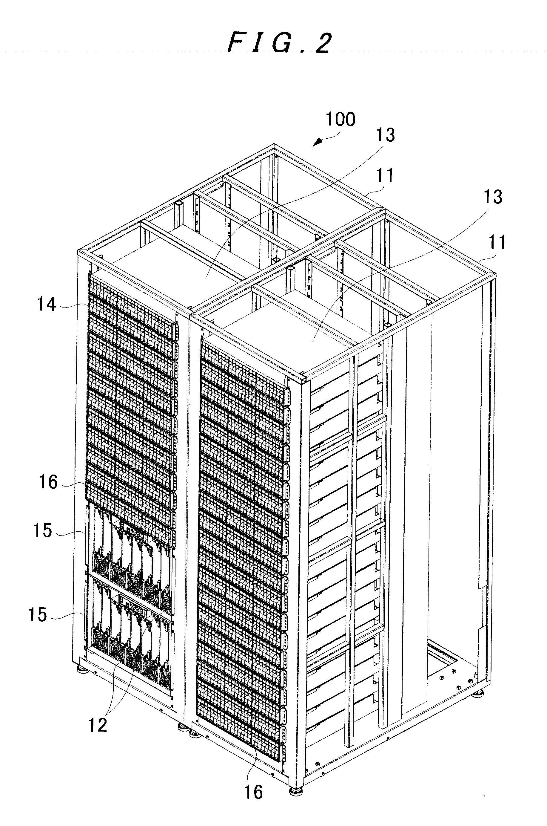 Storage apparatus and power supply method