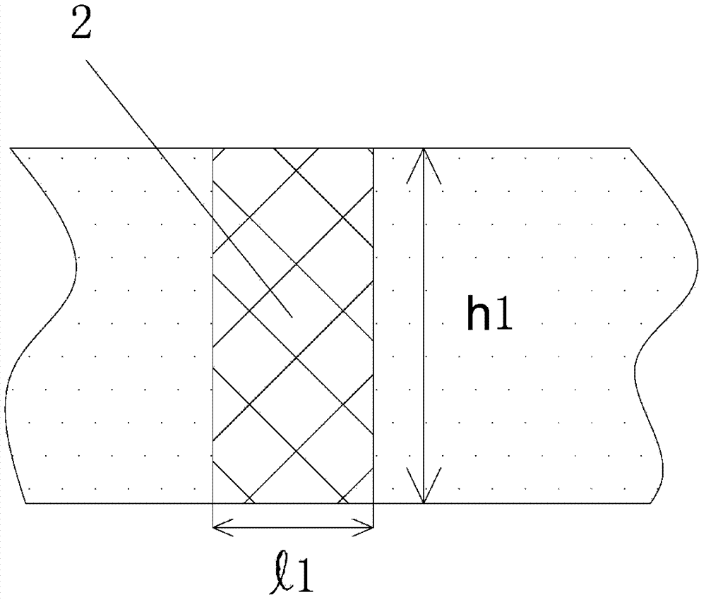 Road side slope ecological restoration meshed backflow water-holding and water-saving method and application thereof