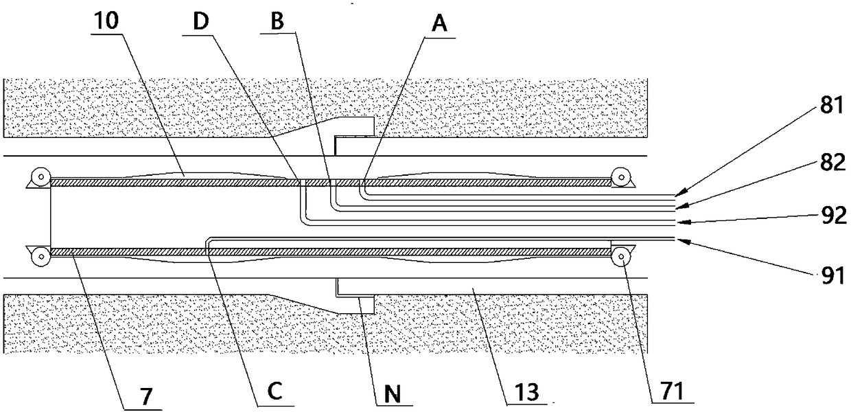 Pipeline maintaining device and maintaining method and sewer pipeline maintaining car