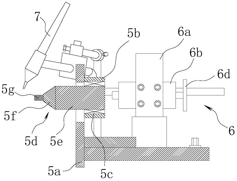 Automatic welding device for stainless steel water segregator