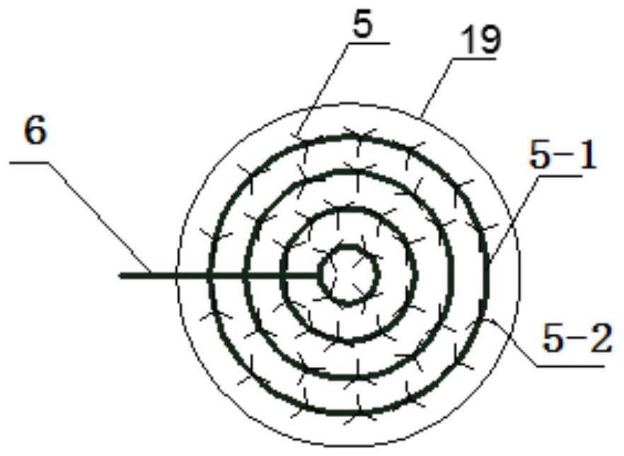 An indirect-direct evaporative air conditioner based on annular water distribution